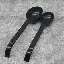 Weight Watchers Black Plastic Measuring Cups Set 1 Cup 1/2 Cup