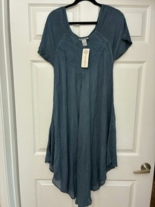 cute options dress cute options | Dresses | Cute Options Black Embroidered Dress Womens Size Xl