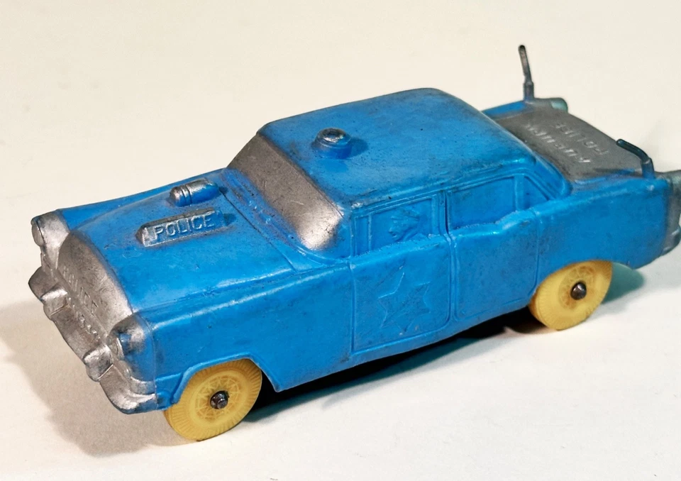 8 Vintage Auburn Die Cast Rubber Cars 1950s Various Colors Yellow Wheels USA - Image 2 of 4