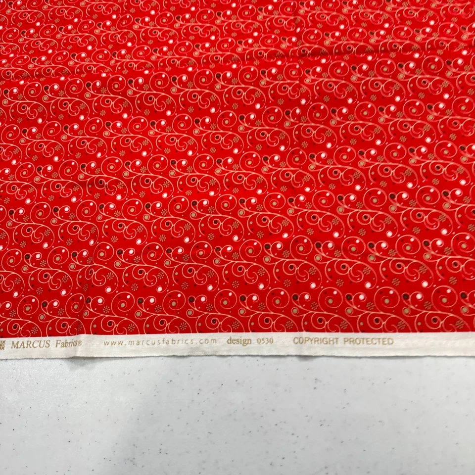 marcus brothers quilting fabric red floral cotton 27x43 5030 - Image 3 of 4