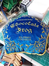 Harry Potter Honeydukes Chocolate Frog Collector Plush 