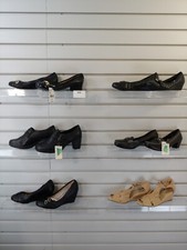 Lot of 6 Pair Womens shoes size 7 Heels Boots Flats Loafer Slipper Sandal 975