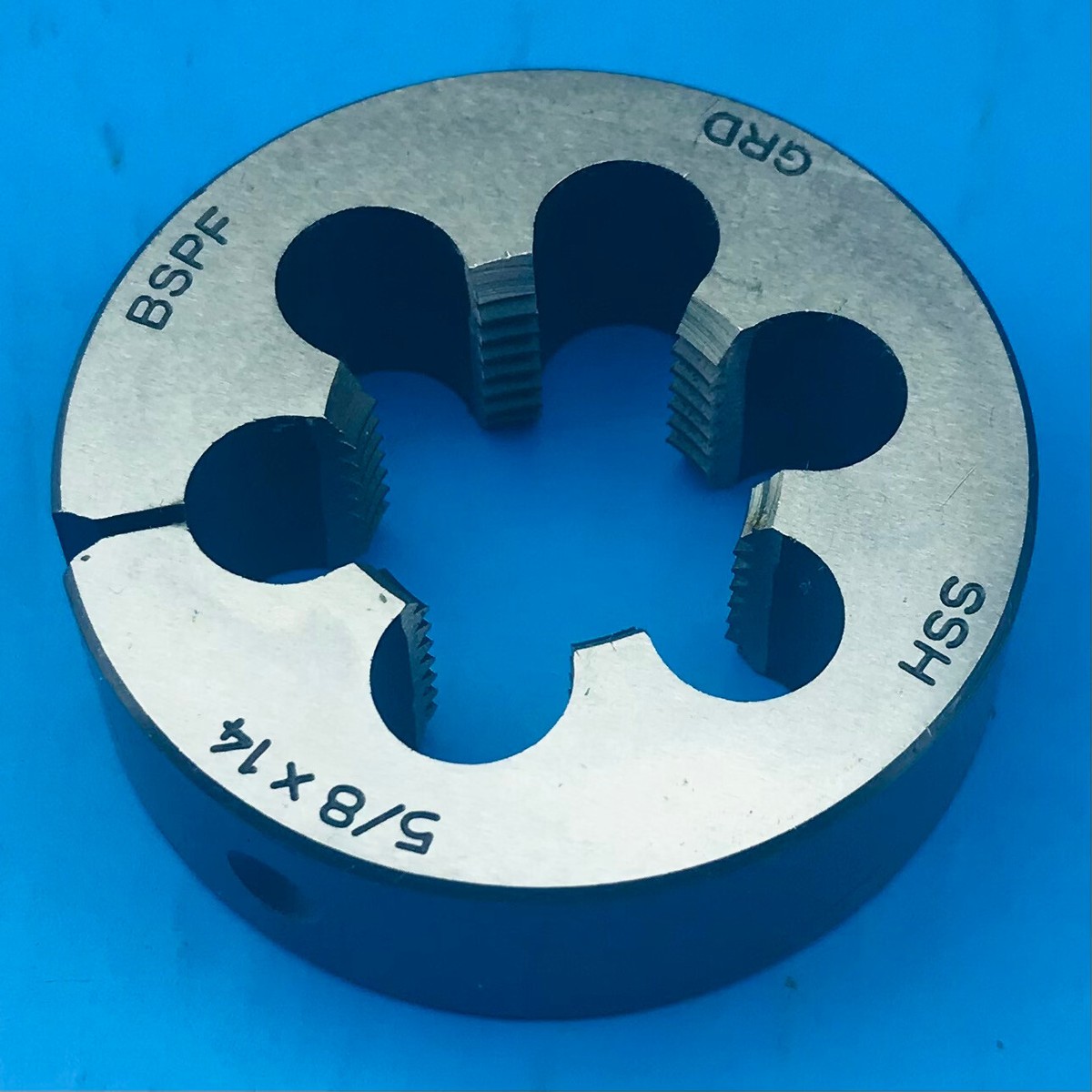 3/8BSPF (2O/D) RH HSS SPLIT DIE