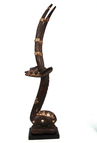 Art Africain - Cimier Masque Ci Wara orné de Plaques Métalliques & Clous 66 Cms - Photo 8 sur 12