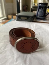 WOMENS MEDIUM AEROPOSTALE BROWN LEATHER BELT WITH SILVER AND LEATHER BUCKLE NWT