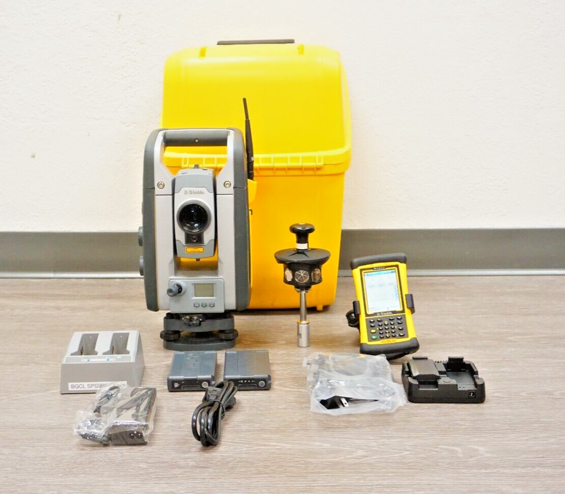 Trimble RTS555 5" DR WLAN Robotic Total Station w/LM80 Layout for MEP