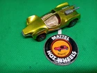 Vintage Hot Wheels Redline Mantis  "Gold" Original  USA    W/Button