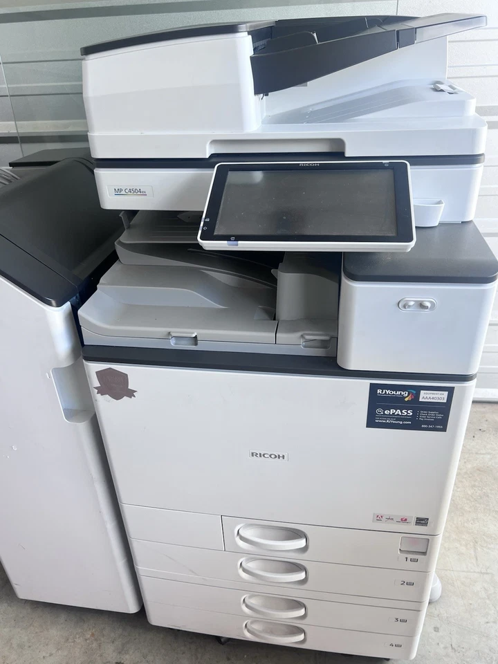 Ricoh MP C4504ex Color Copiadora Impresora Escáner Fax con Acabador Juego de Tóner Extra Foto 2 de 4