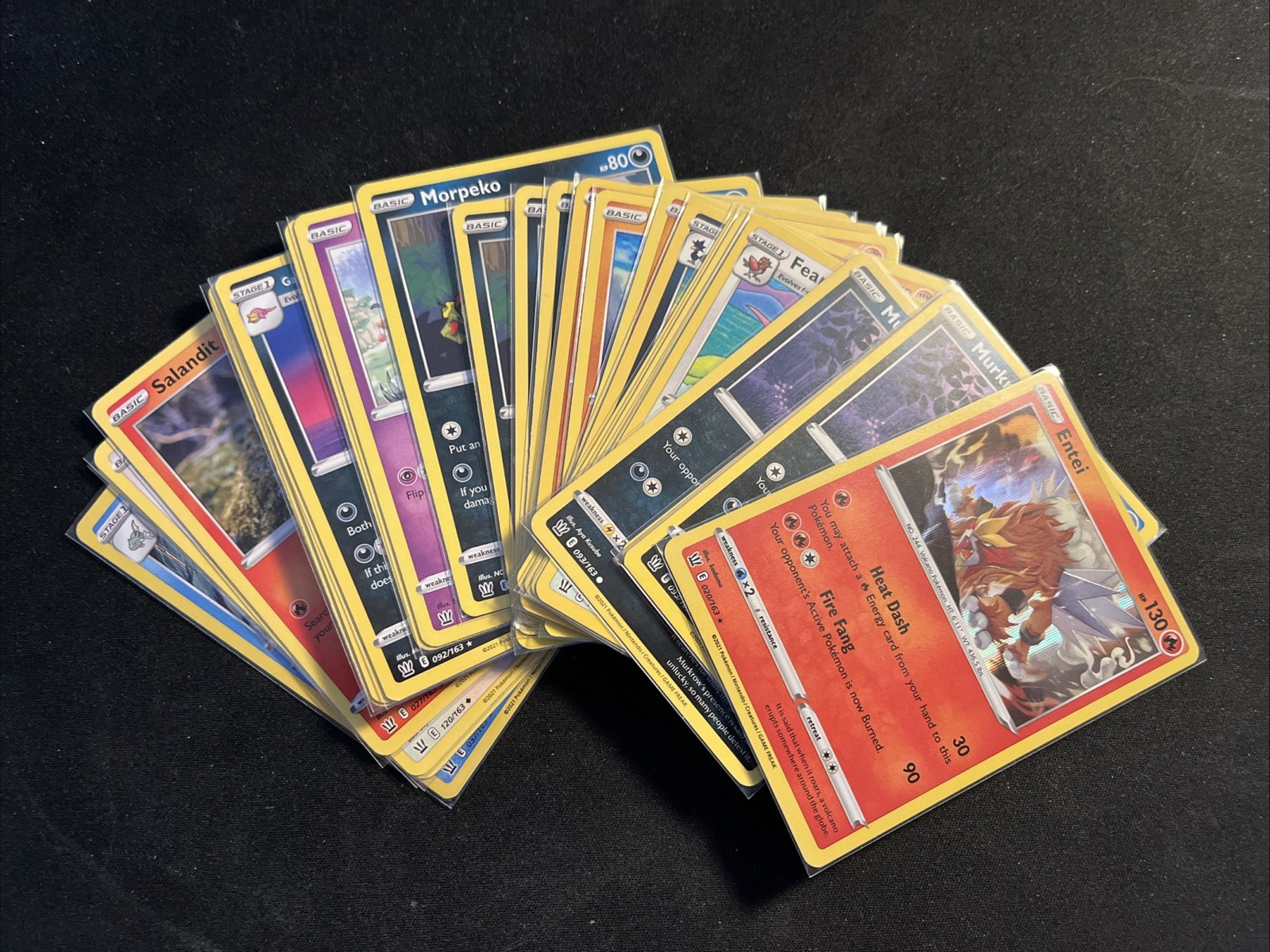 Pokemon Battle Styles 27 Card Lot NM Murkrow Cubone Entei Holo Rare SWSH5
