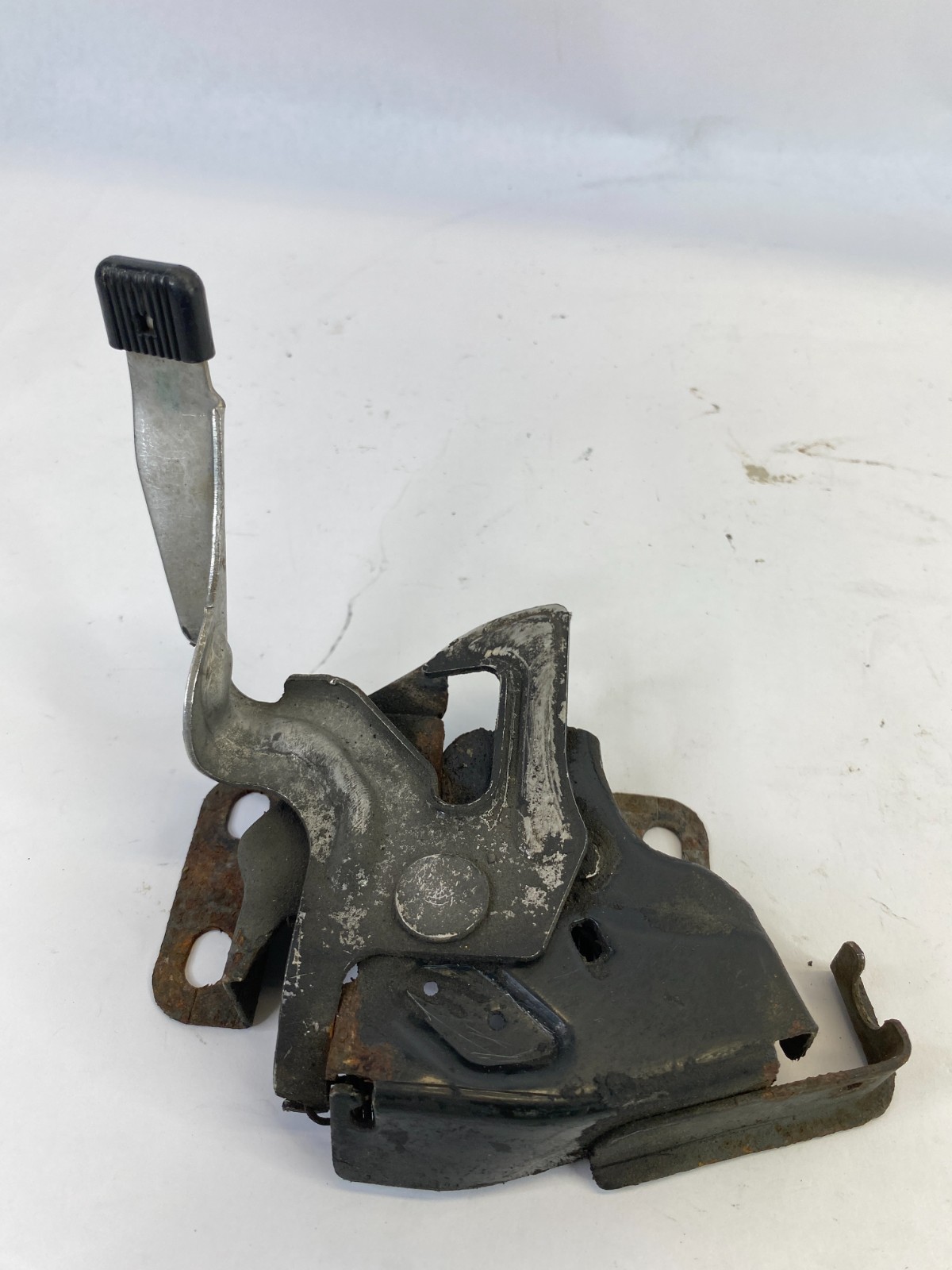 2003-2008 HONDA ELEMENT FRONT HOOD LOCK LATCH ACTUATOR RELEASE OEM