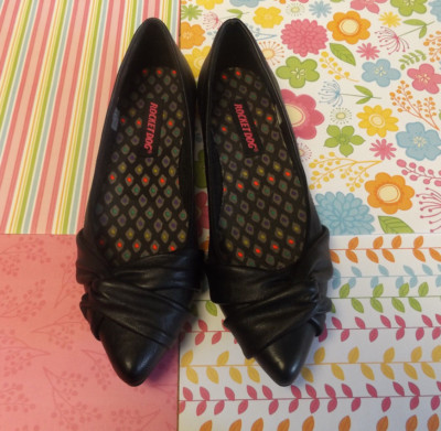 ROCKET DOG Ladies Black Shoes / Size 6 