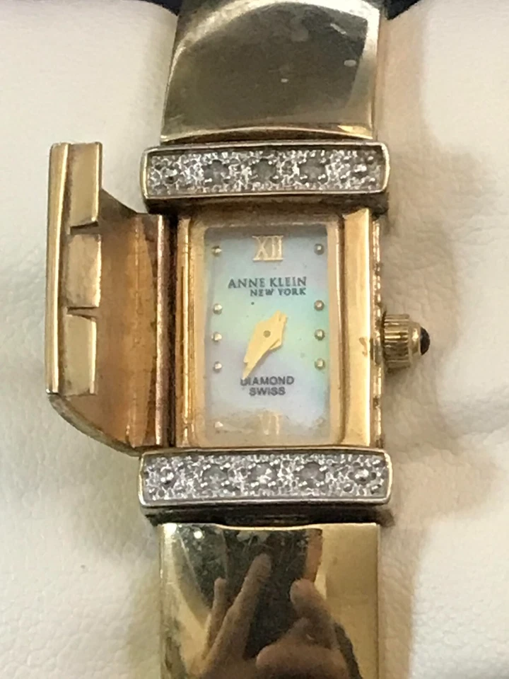 Anne Klein 15mm Diamond Swiss Watch Gold Plated Bracelet Hidden Face Run (Y131) - Image 4 of 4