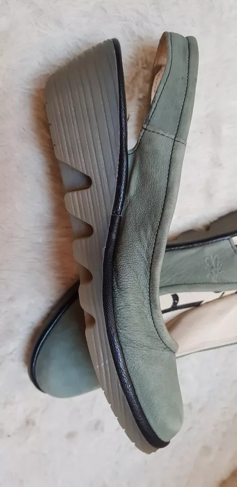 Fly London platform women's sandals. Size UK 4.5/EU 37.  - Image 2 of 4