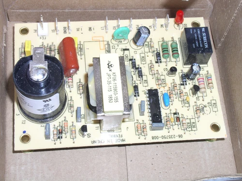 NIB TRANE CONTROL BOARD GAS IGNITION REMOTE SENSE 4 SECOND 120 V VAC CNT03688