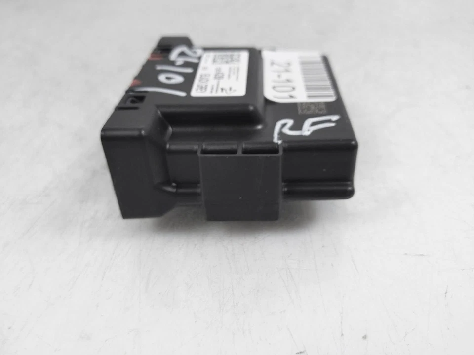 Компьютерный модуль управления шлюзом Chevrolet Equinox 2018-2020 годов выпуска 84192536 - Изображение 3 из 4