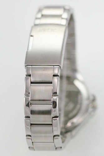 Relic Uhr Herren Edelstahl Silber Stahl Datum 50m Wasserfest Batterie Grau Quarz - Bild 2 von 3