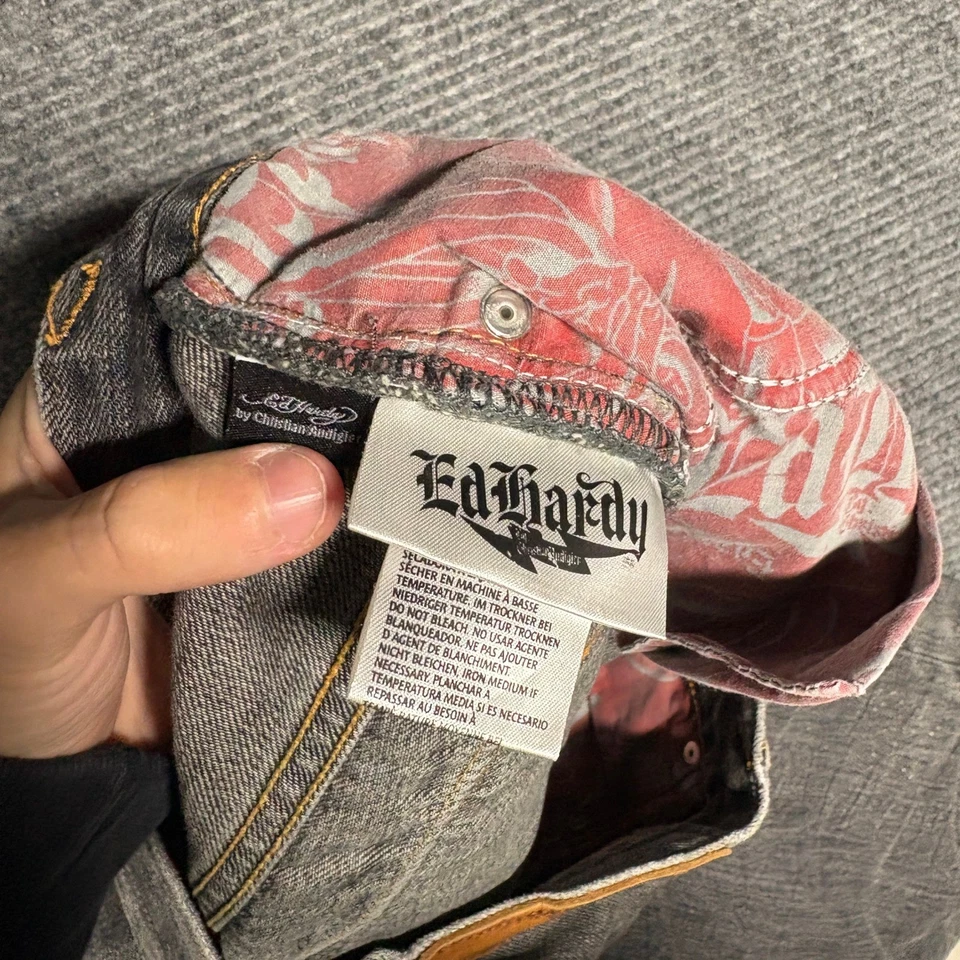 Pantalones de mezclilla Ed Hardy para hombre negros adornos de bolsillo de cuero lavado calce recto 38 34 Foto 4 de 4
