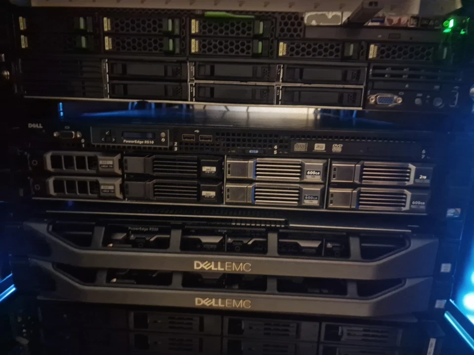 Dell PowerEdge R510 2 XEON X5650 64GB RAM 6x1TB 2x146GB SAS Rack