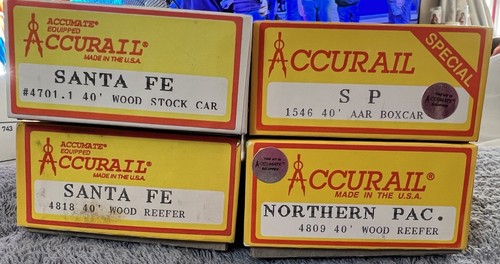 Accurail HO Lote de 4- #4701/1546/4809/4818- Reefers y Coches- Nuevas Cajas Abiertas | Zustand: New