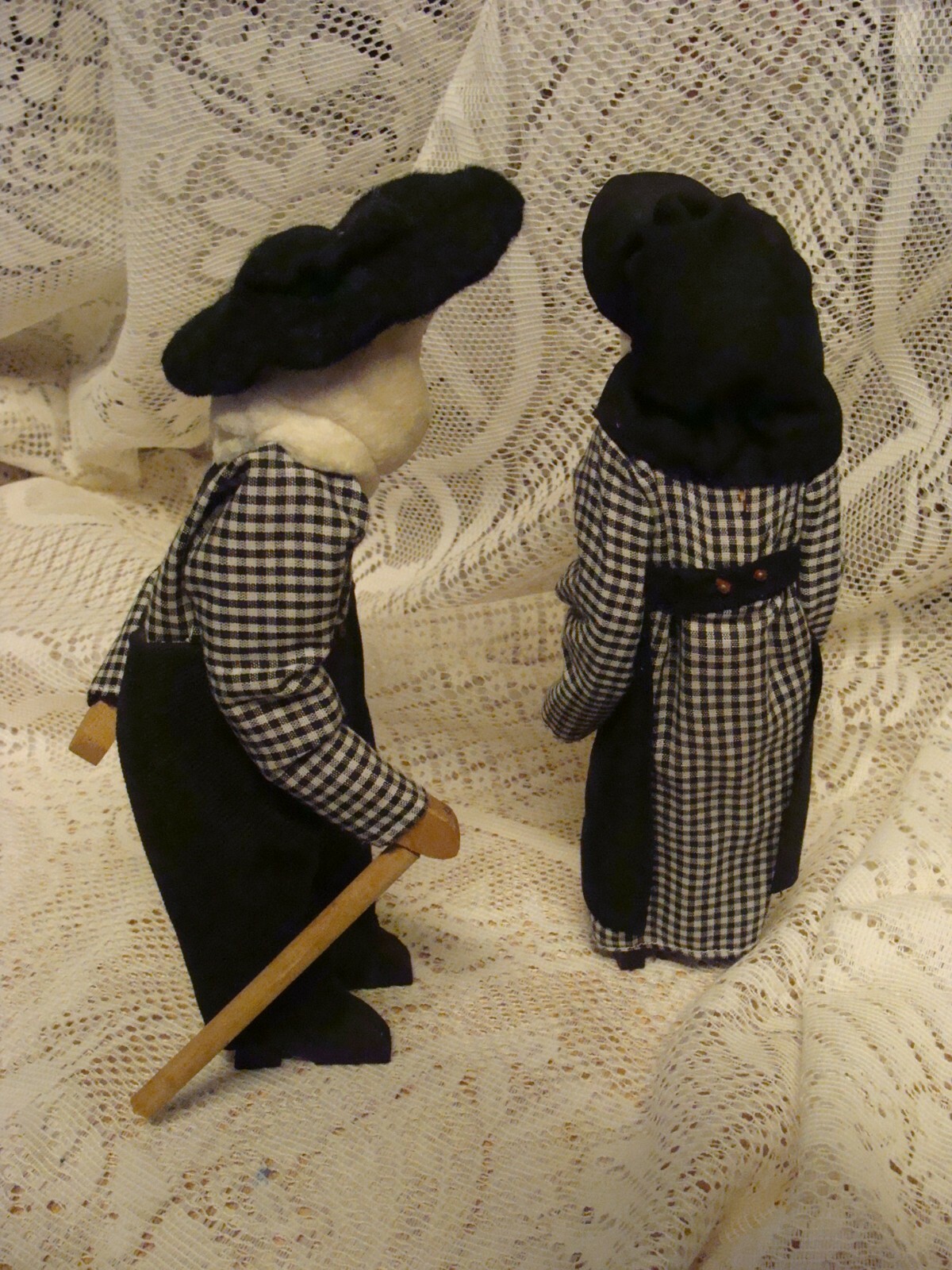 Antique hand carved wooden Old Man & Woman dolls w/ handmade clothes MA ...