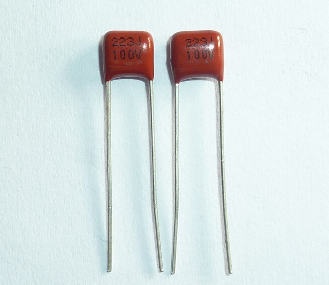Конденсатор 100n 100v