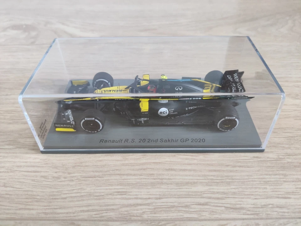 F1 Renault R.S.20, Esteban Ocon, 2nd Sakhir GP 2020, Spark, 1:43 - Image 3 of 4