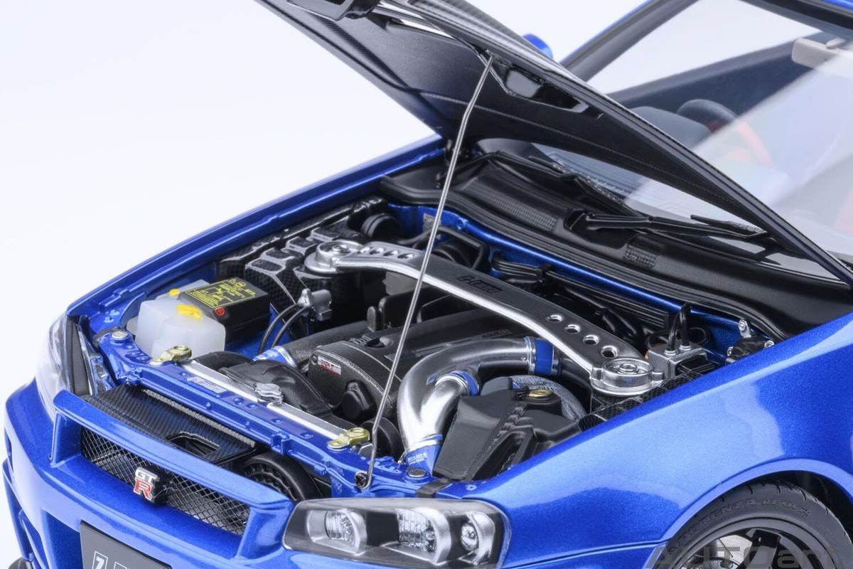 1/18 Nismo R34 GT-R Z-tune Bayside Blue/Carbon Black Bonnet Model