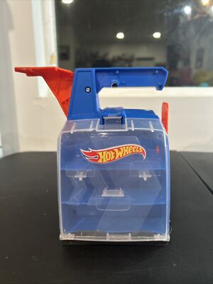 Hot Wheels Track Builder Display Launcher GCF92 Car Starter Case Holds 6 Cars