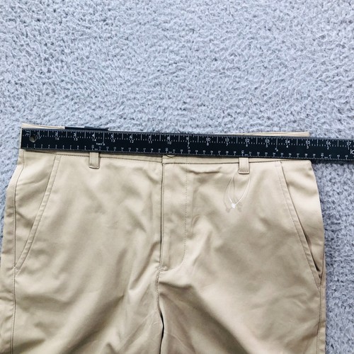 Under Armour Shorts Boys 18 Beige Flat Front Golf Chino Loose Fit Preppy Casual - Picture 5 of 12