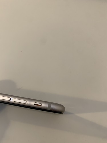Apple iPhone 6 A1586 (Grey, 16GB) Si Accende - Venduto Come Parti Di Ricambio - Foto 7 di 14
