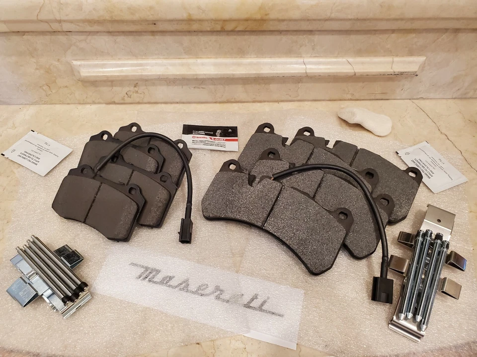 Pastillas de freno delanteras y traseras Maserati GHIBLI Quattroporte Gran Turismo 2007-2025 Foto 2 de 4