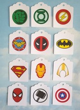 Lot Job étiquette cadeau découpée : super héros x 12 superman spiderman hulk