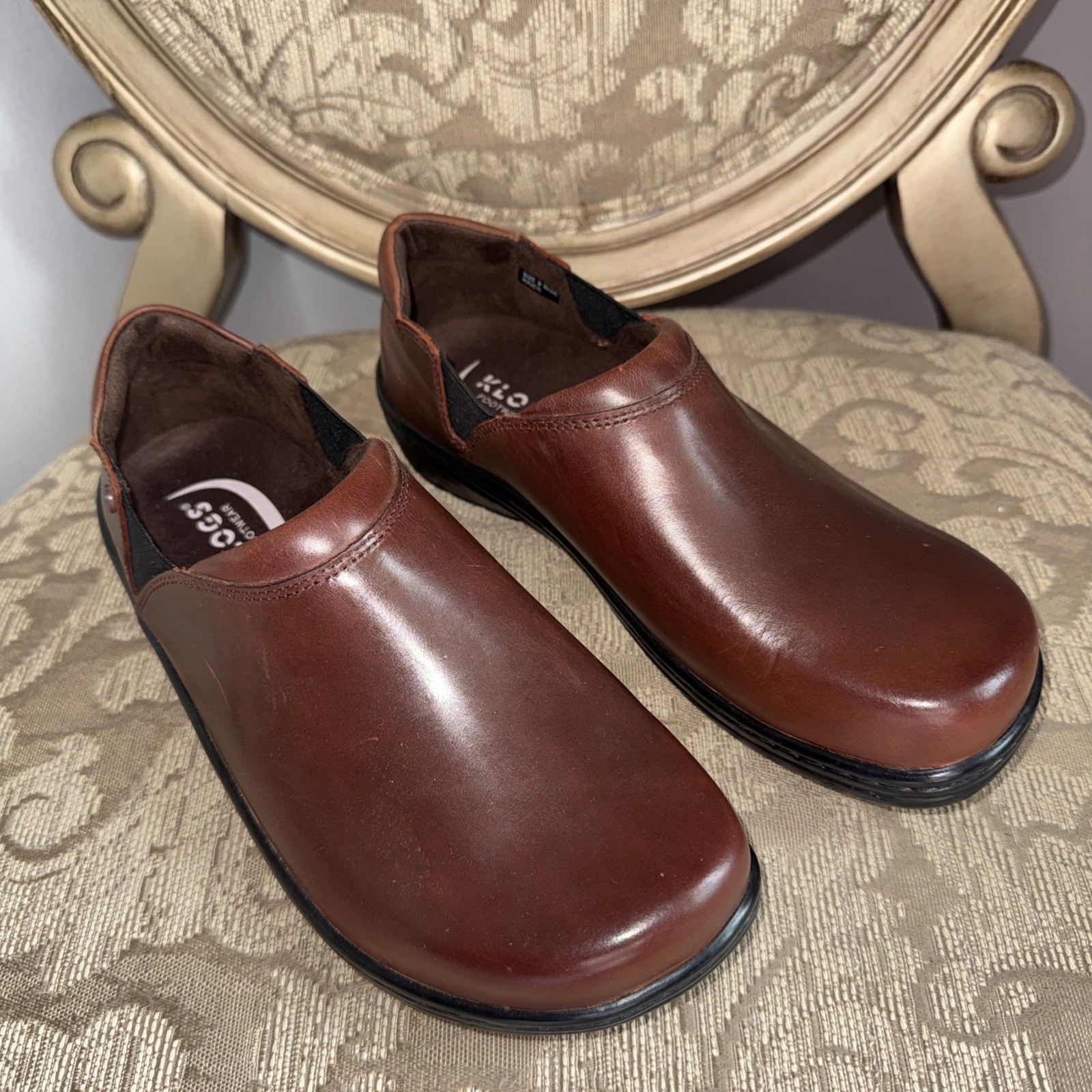 Kloggs Size 9W Women’s comfort shoes, clogs brown