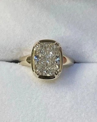 2 Ct Oval Cut Moissanite Women's Engagement Ring 14k Yellow Gold Plated