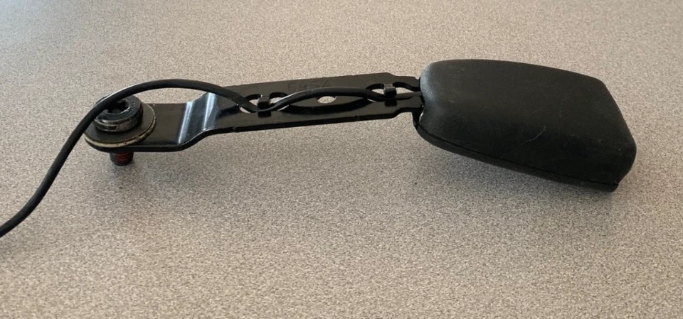 11-18 VOLVO S60 CINTURÓN DE SEGURIDAD DELANTERO IZQUIERDO CINTURÓN DE SEGURIDAD HEBILLA CAPTURA 8623453 USADO OEM Foto 4 de 4