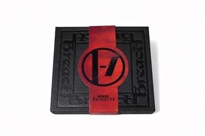Twenty One Pilots Breach Deluxe Limited Edition CD Box Set Complete w Inserts