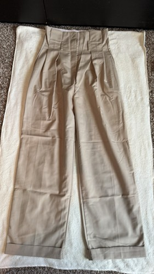 #ad Woman’s Pants $12.00