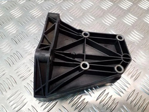 BMW 7 E65, E66, E67 Klimakompressorhalterung 7792202 3.00 Diesel 170kw 25124649