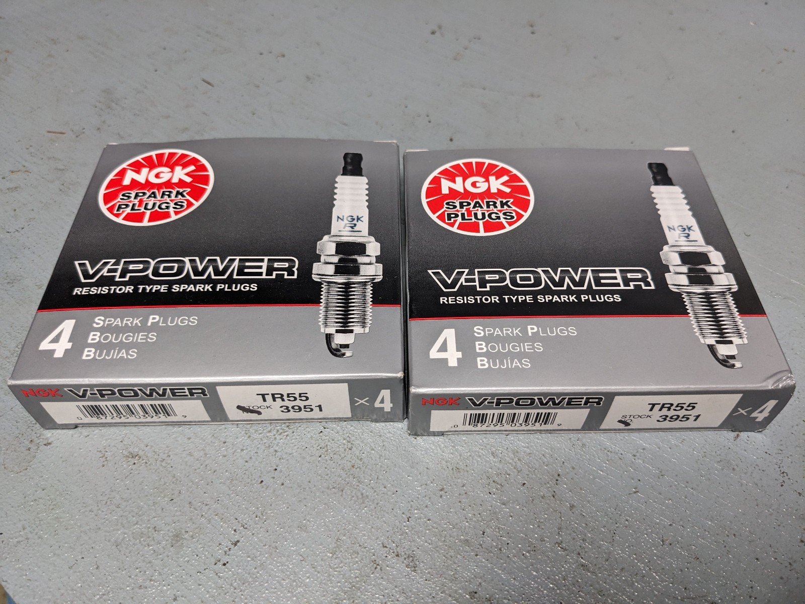 NGK TR55 3951 V-Power Spark Plugs, Set of 8