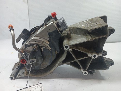 Power Steering Pump from 2004 GMC Yukon 5.3L 11863131 - Picture 2 of 4