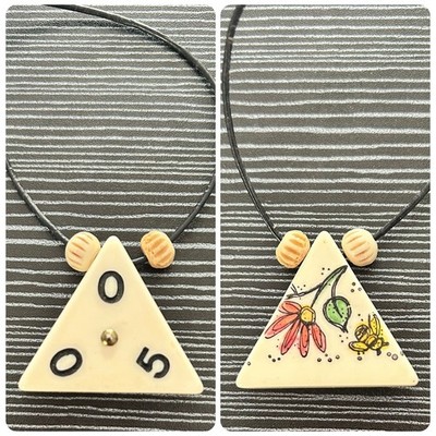 Tri Ominos Game Piece Tile Pendant Flower & Bee Graphic Beads Black Leather Cord