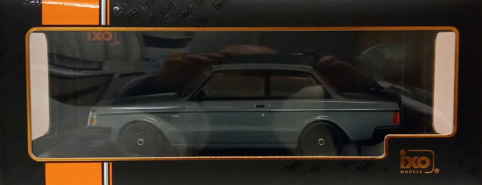 IXO 1/18 Scale - Volvo 240 Turbo Custom (1985) Grey