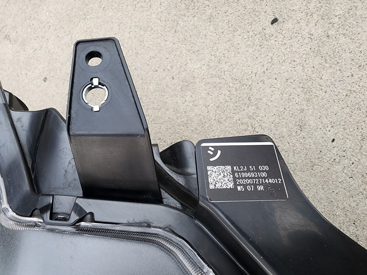 17-18 Mazda CX-5 Right-Side Headlight OEM K2442-W3953R | eBay