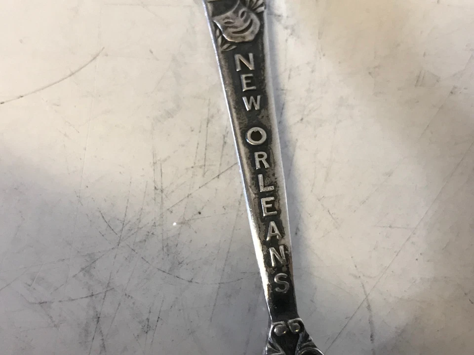 古董纯银纪念品勺子新奥尔良路易斯安那小木马特纪念碑 — 第 4/4 张图片