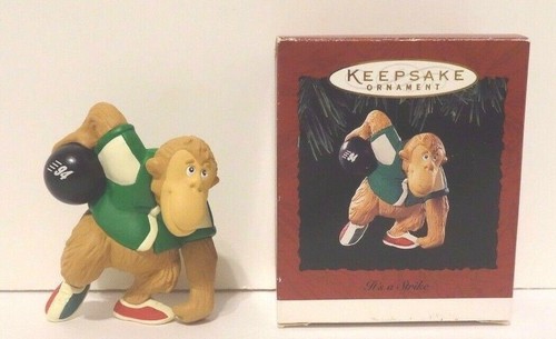 Hallmark 1994 It's A Strike Bowling Goryl Monkey Pamiątka DrzewoOrnament QX5856