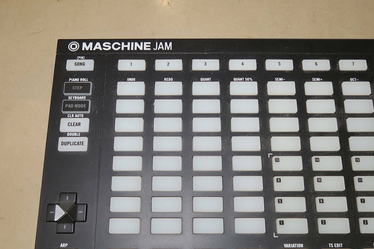 Native+Instruments+MASCHINE+JAM+Production+and+Sequencing+