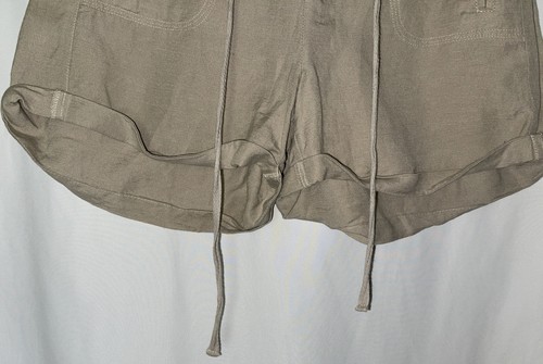 Chelsea & Theodore 3” Khaki Cuffed Draw String Linen Shorts Size S - Picture 5 of 9