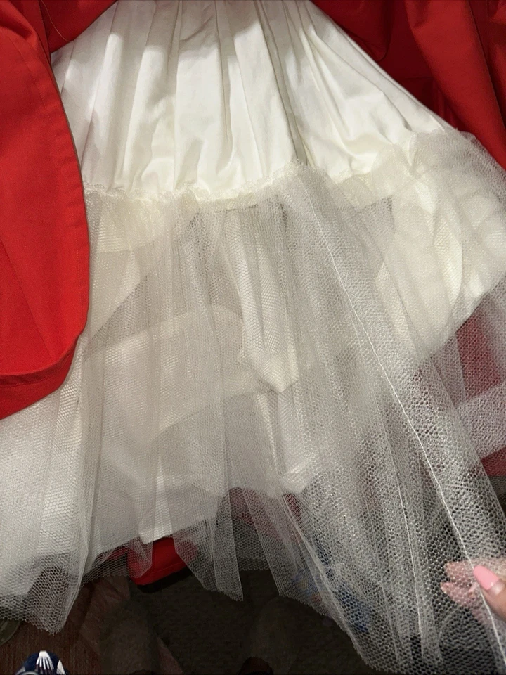 Falda Caniche Rojo Disfraz Halloween Casero Correa Dorada con Puta de Crinolina Deslizable Foto 2 de 4