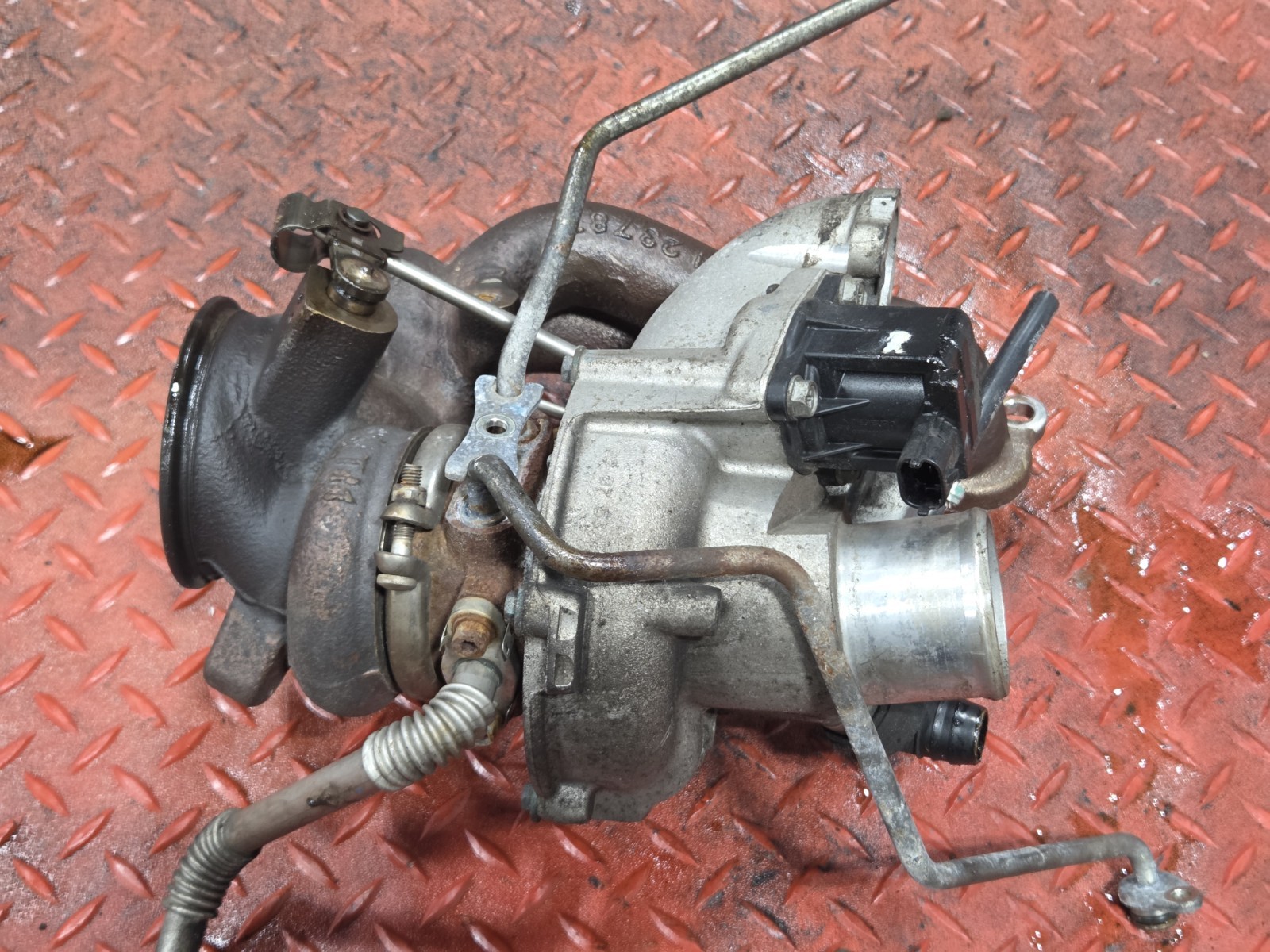 2014-2024 Maserati Ghibli M157 Front Right Side Turbocharger Assy OEM 297710
