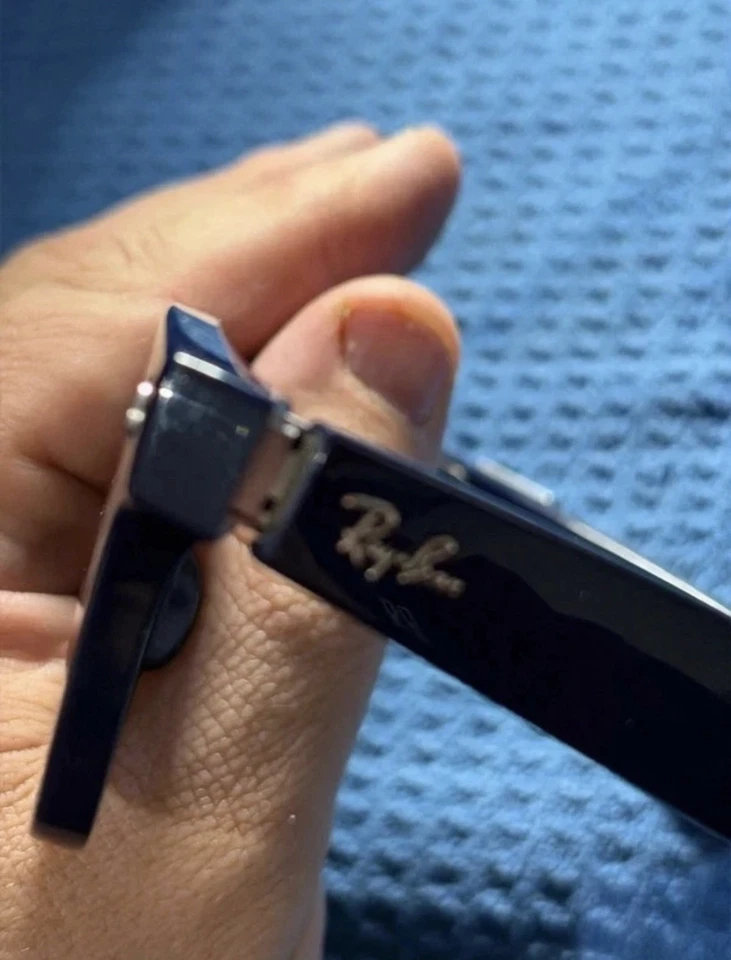 Ray-Ban Meta Wayfarer (Gen 2) Matt Black Polar Gradient Graphite Lenses, photo 3 of 5
